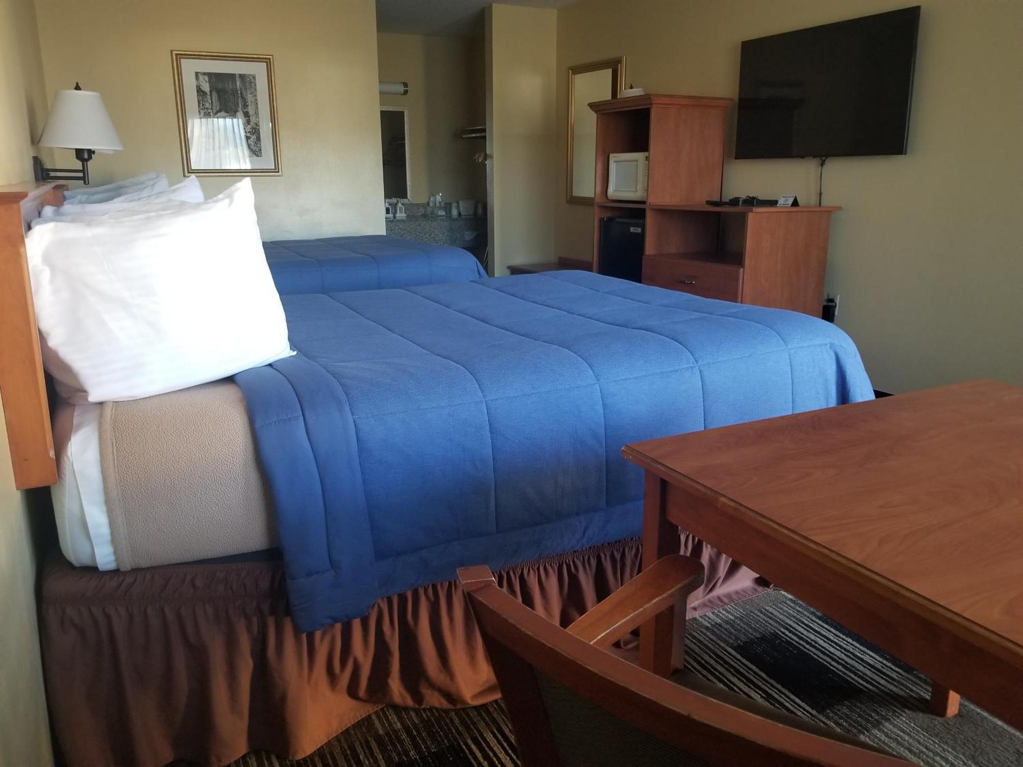 Oakridge Inn & Suites Eksteriør billede